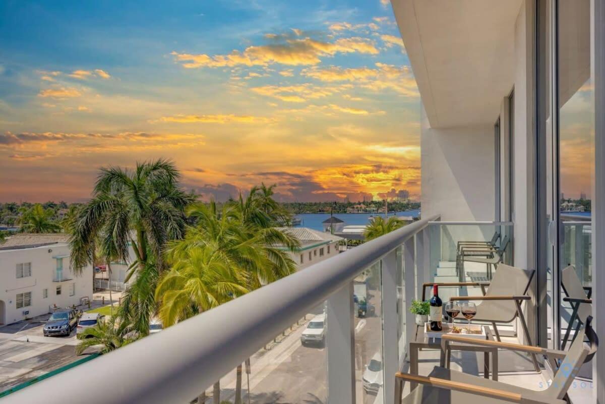 Rooftop Pool - Balcony - Hollywood Beach Broad - Walk Exteriér fotografie
